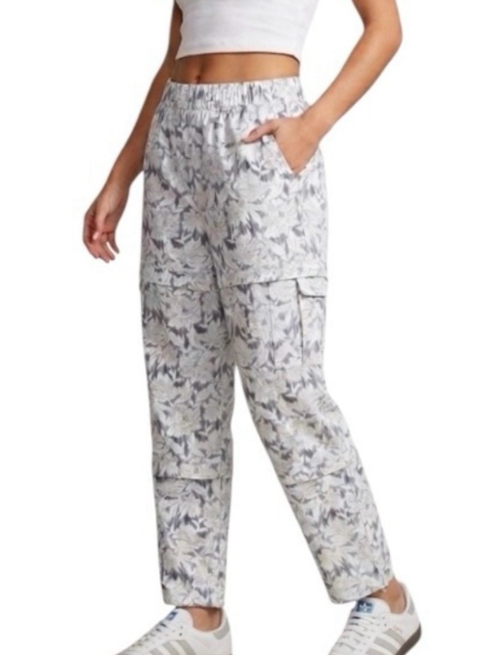 Athleta Panta Trekkie Convertible Versatile Hiking Pants Capris Shorts